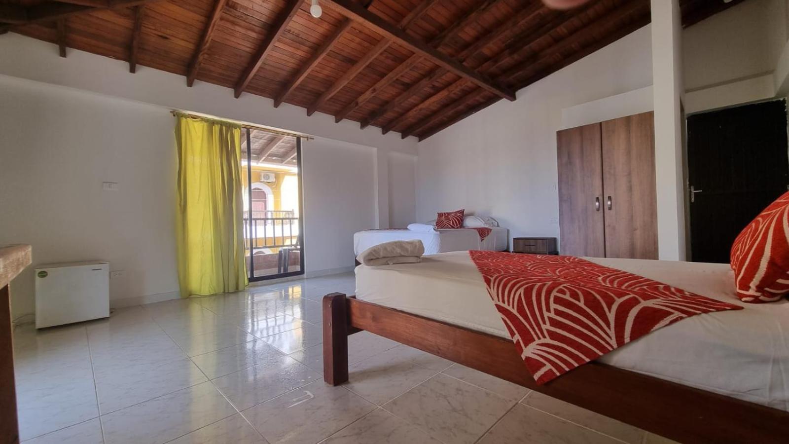 בהיה סולאנו Hotel Bahia Yubarta מראה חיצוני תמונה